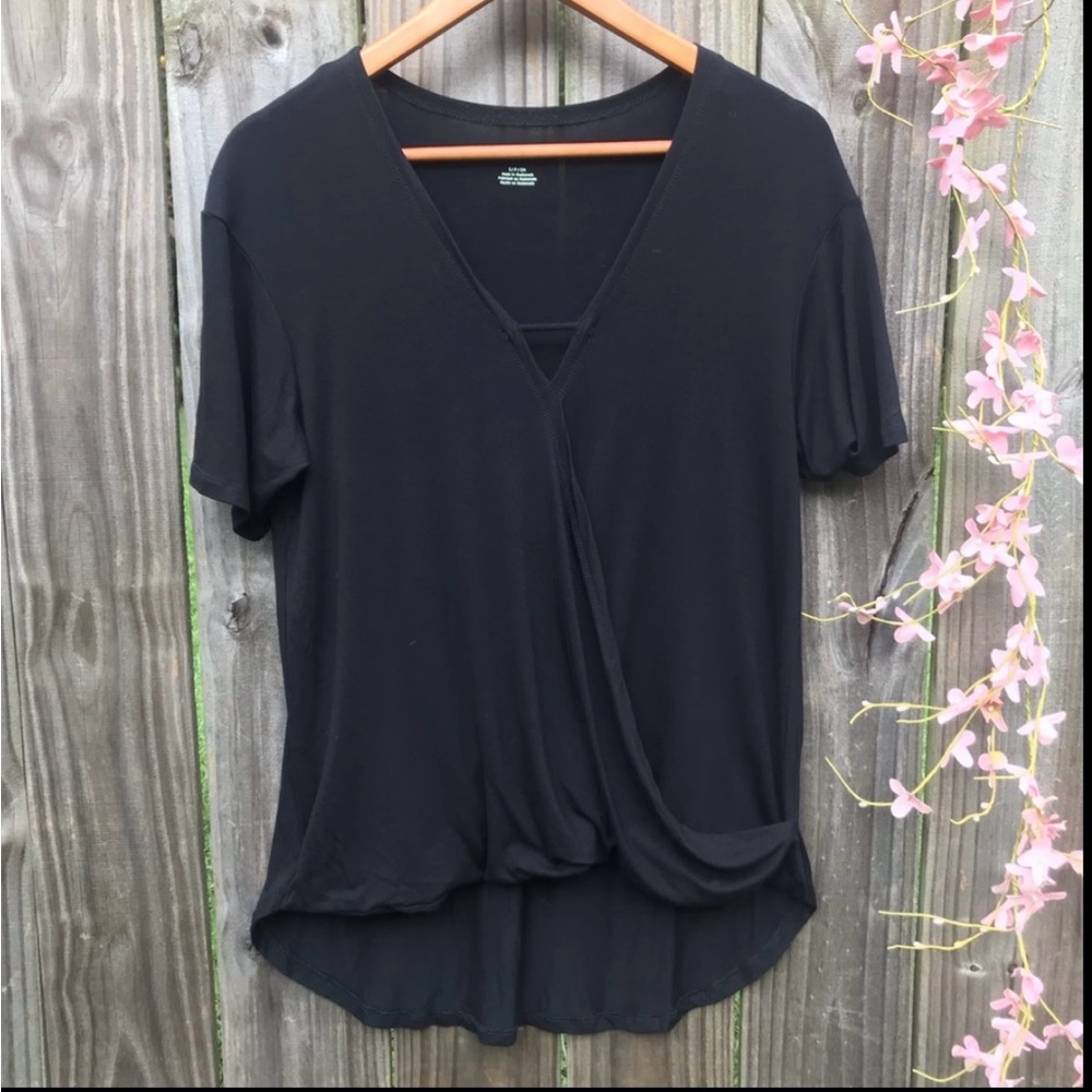 American Eagle Black blouse size S run L Black V-Neck Women's Top